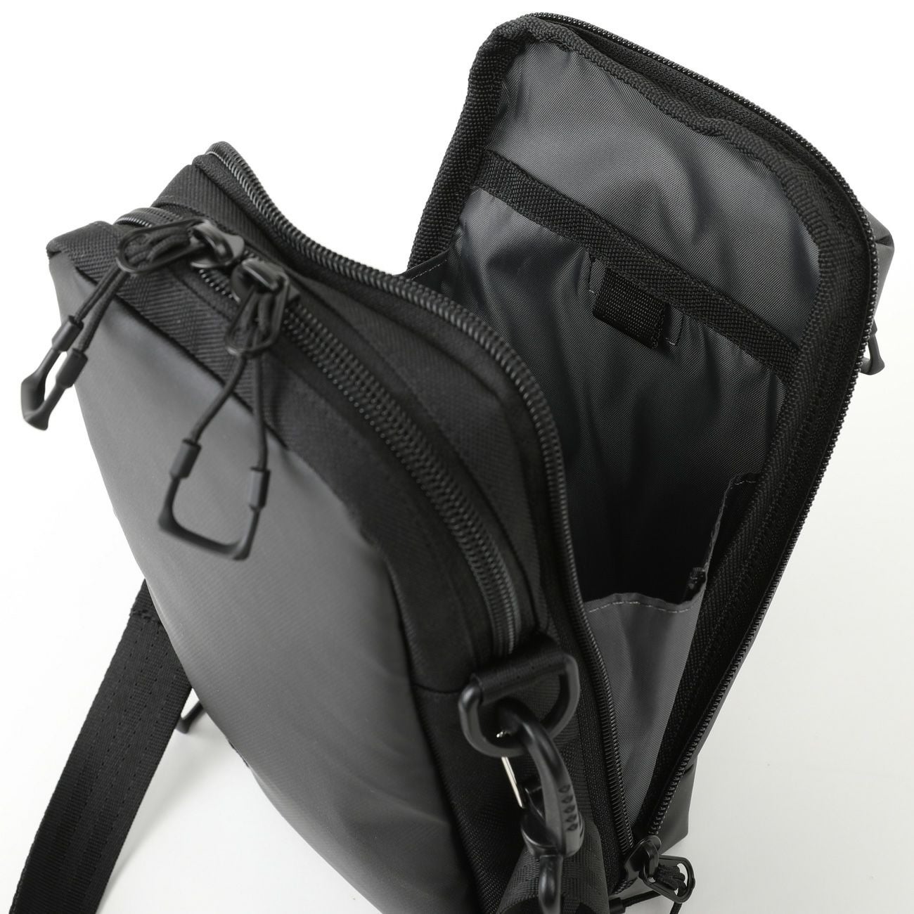 BAUER GEHEN フォンショルダーM