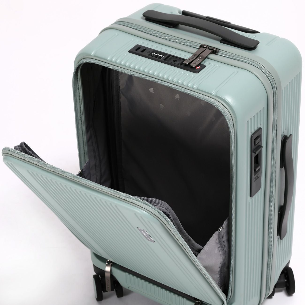 トラベルスマート フロントオープンファスナー50c