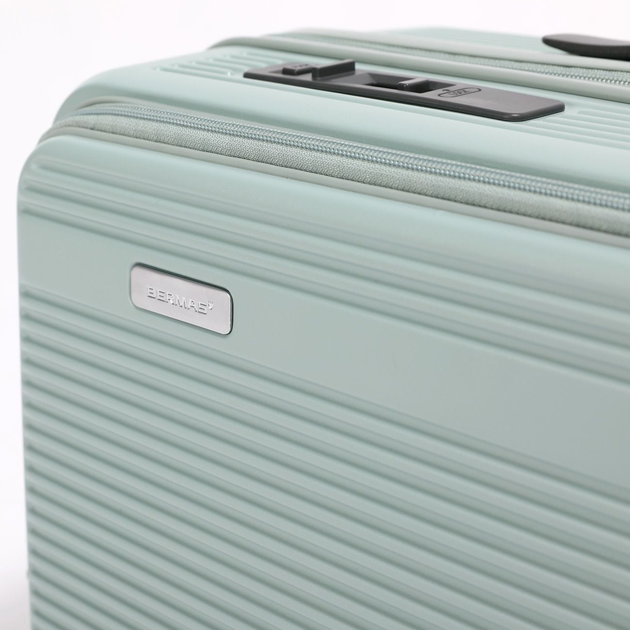 トラベルスマート フロントオープンファスナー50c