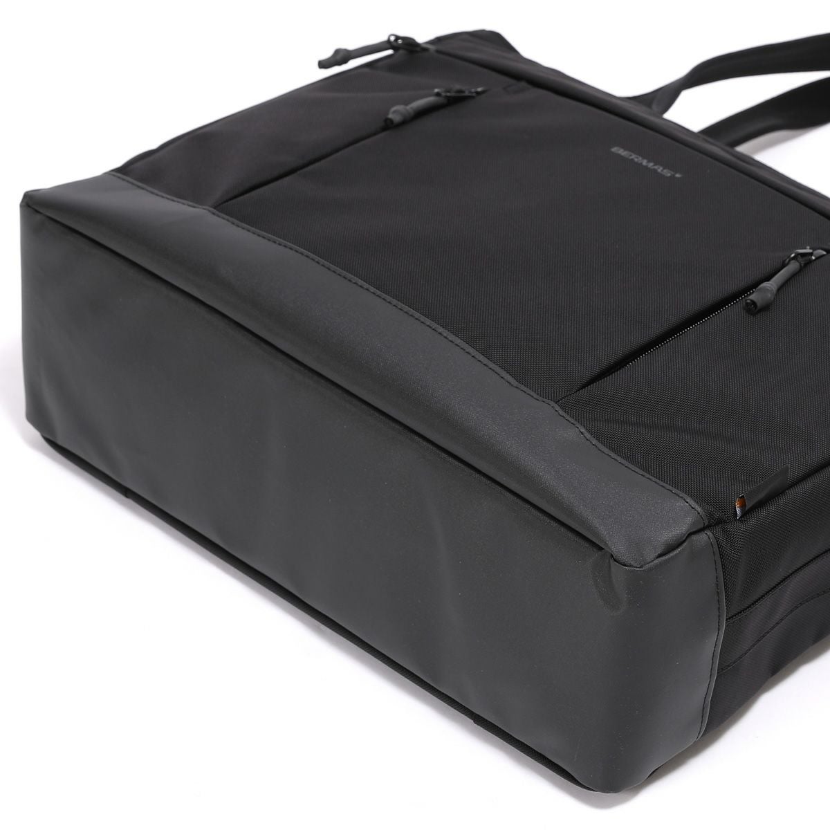 No.60672：横型トート | BERMAS OFFICIAL WEB SHOP