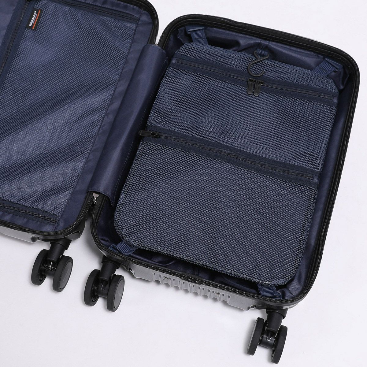 No.60561：フロントオープン 36L 47cm | BERMAS OFFICIAL WEB SHOP