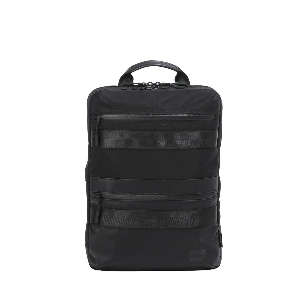 大学生の通学用としても普段使い用としてもおすすめのデイパック