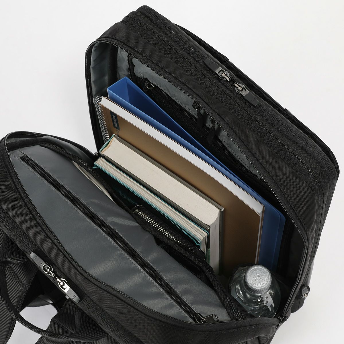 No.60659：2層リュック42cm EX6cm コーデュラブラック【生産終了致し