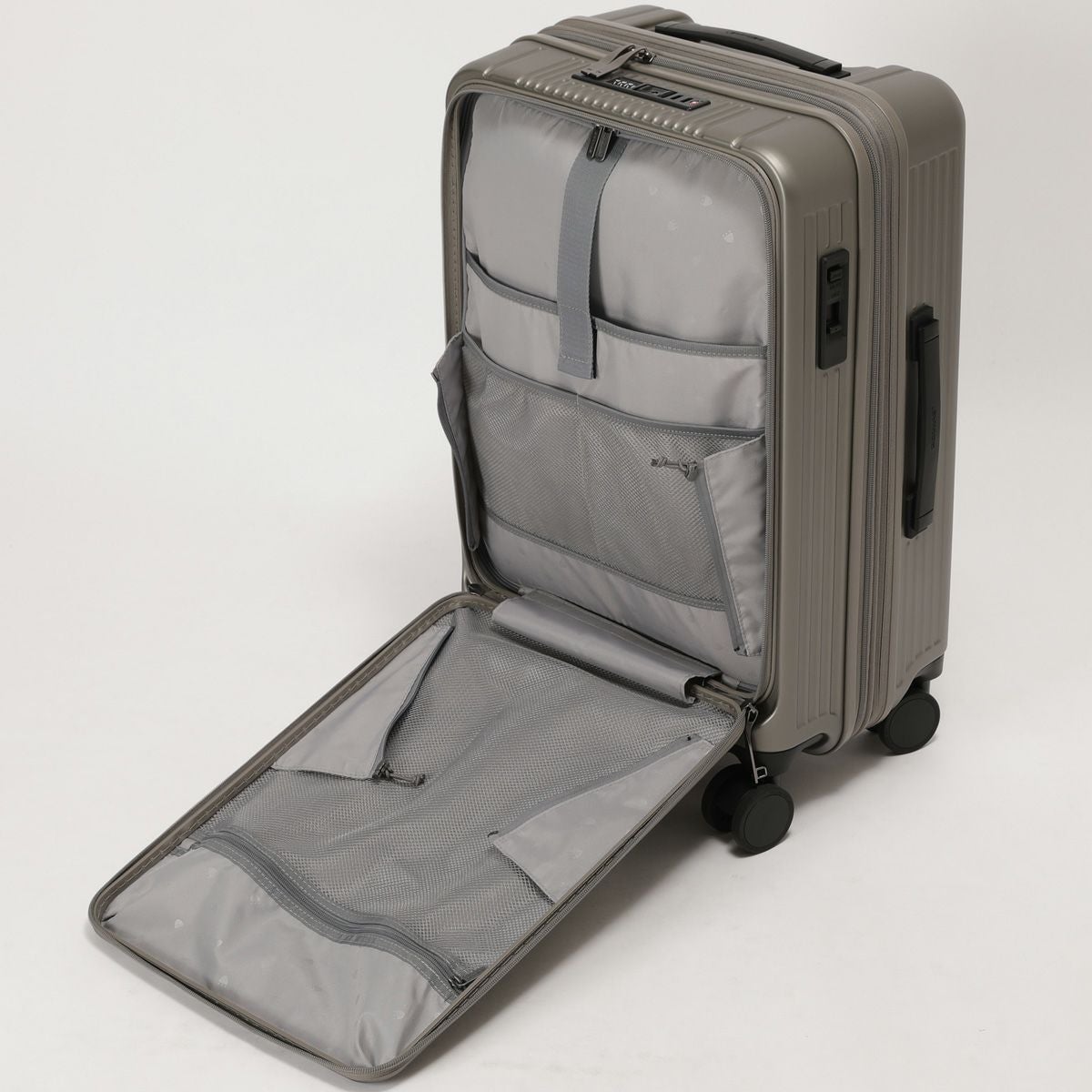 No.60556：フロントオープンファスナー54L 57cm | BERMAS OFFICIAL WEB