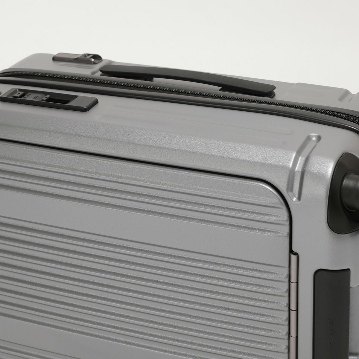 インターシティ2 プロ ワンタッチフロントオープン36L 48cm