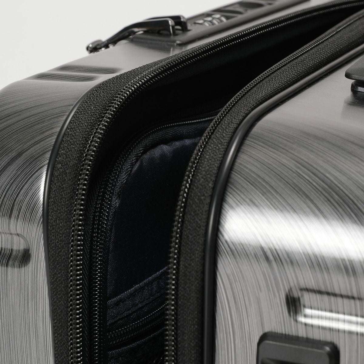 インターシティ 60523フロントオープン スクエア4輪33L 39cm