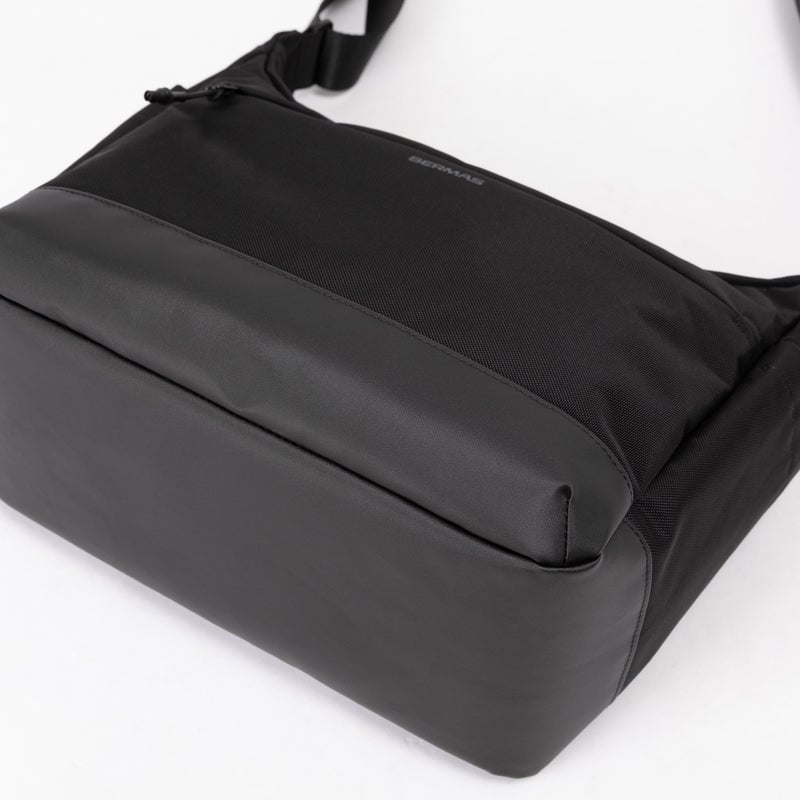 BAUERⅣ 舟型ショルダー