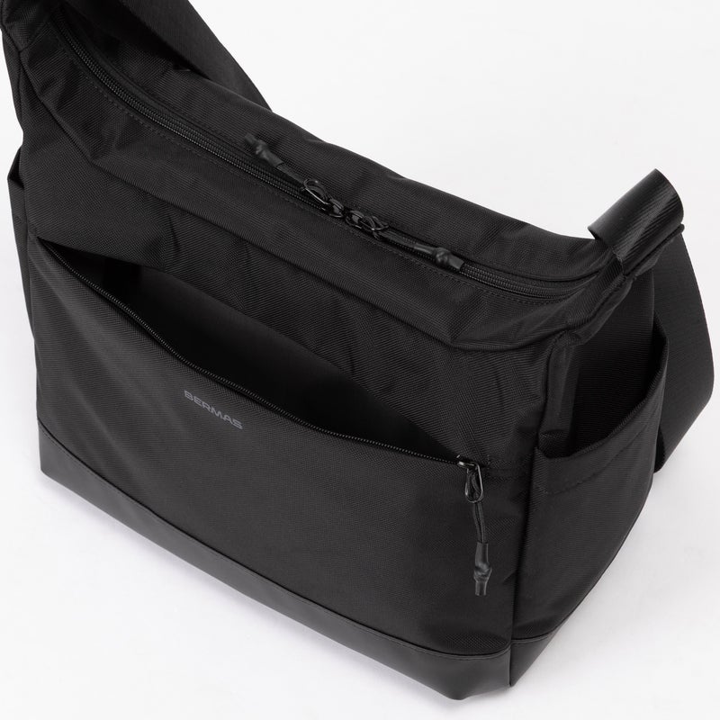 BAUERⅣ 舟型ショルダー