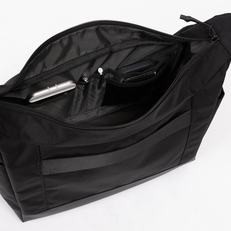 BAUERⅣ 舟型ショルダー