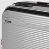 静音キャスター搭載のBERMAS機内持ち込みスーツケース。PC収納対応のフロントアクセスモデル