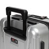 堅牢感のあるキャリーバーを採用。重い荷物でもブレを抑えた走行をサポートするスーツケース