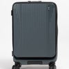 新幹線や空港で立てたままPCを取り出せるフロントオープン機能