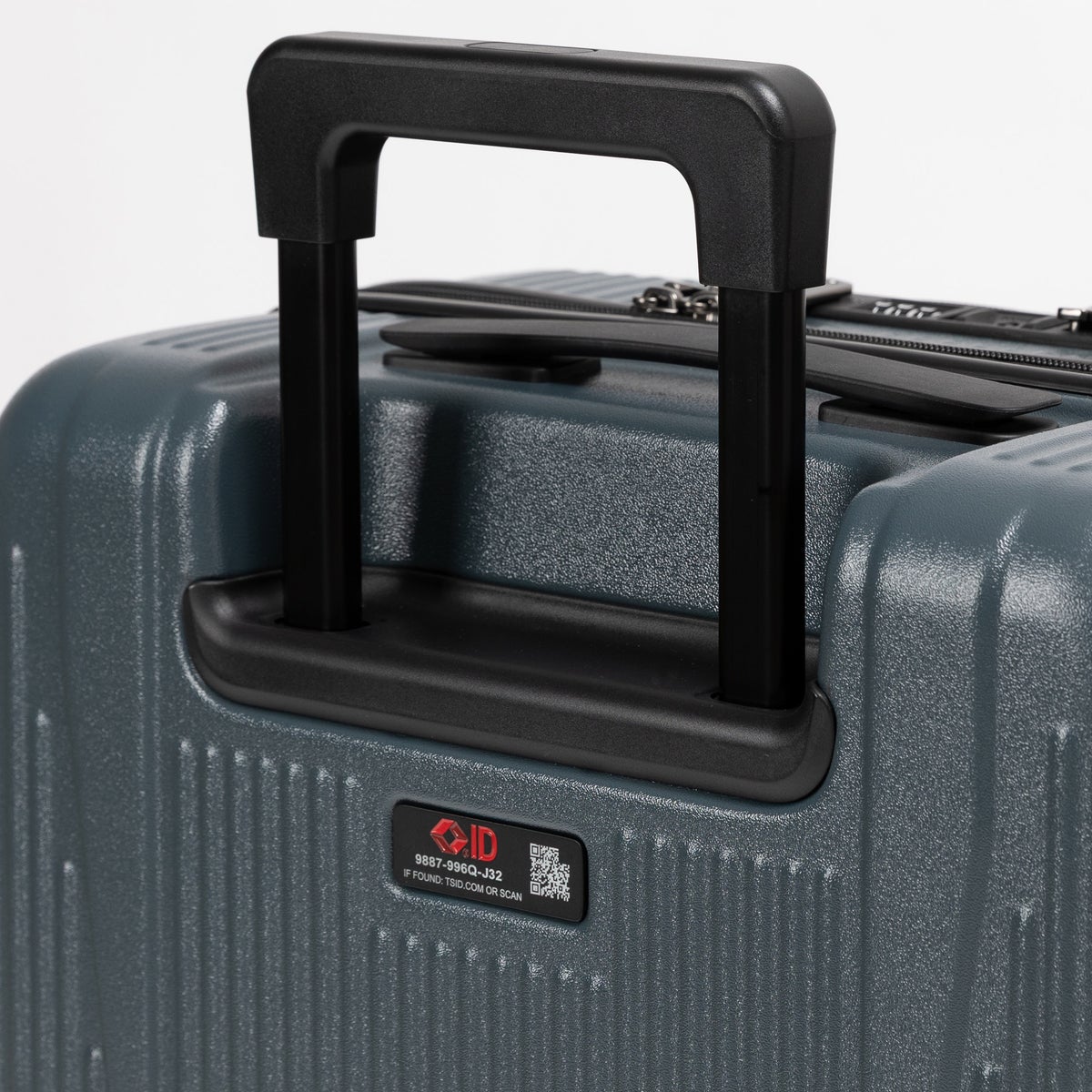 重い荷物でもブレを抑えて安定走行できる高耐久キャリーバー
